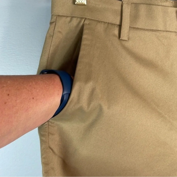 BANANA REPUBLIC NWT Tan Khaki Flat Front Twill Chino Shorts Pockets Preppy 32 - Picture 7 of 13